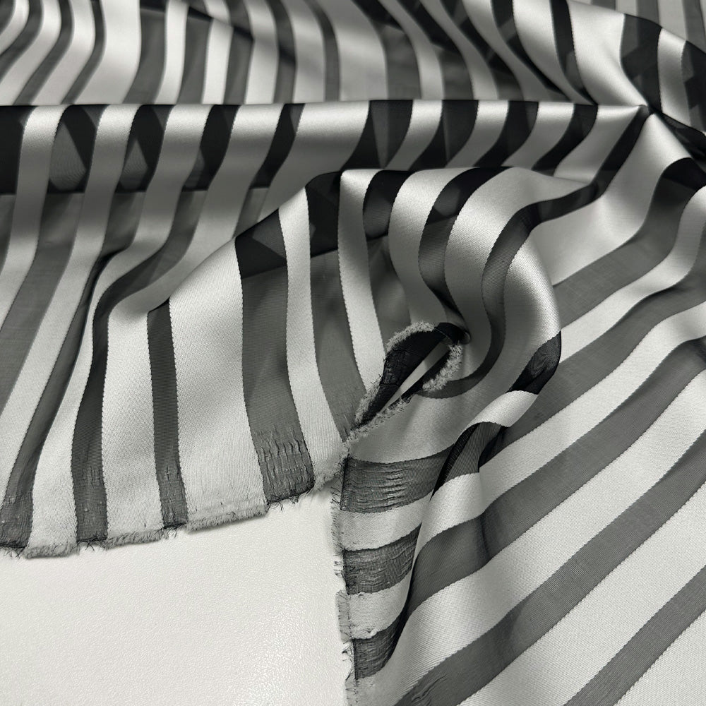 Tissu Organza Lancé-Découpé, Soie - Rayé Argent, Andora