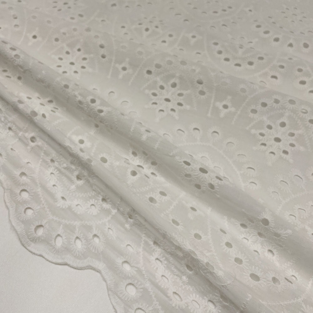 Tissu Brodé, Coton - Broderie anglaise, Giada