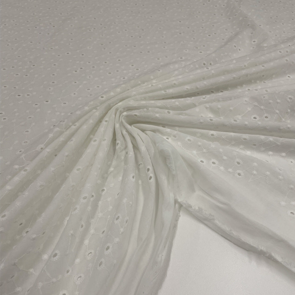 Tissu Brodé, Broderie anglaise Coton - Sofia