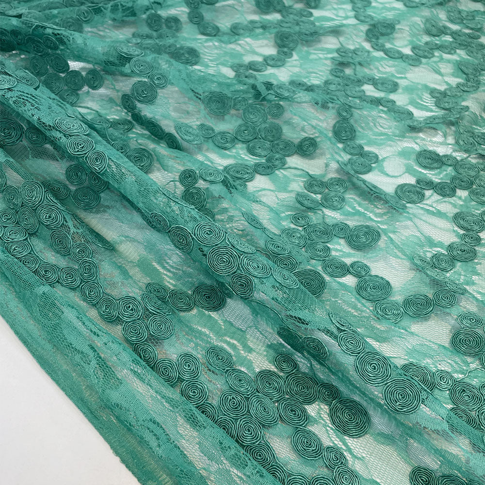 Tissu Dentelle Brodé - 2 coloris, Puccinella