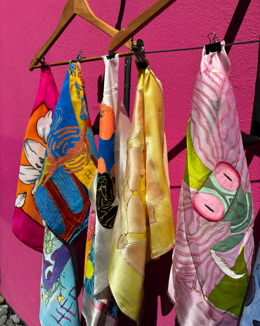 Tissus et étudiant.e.s en mode