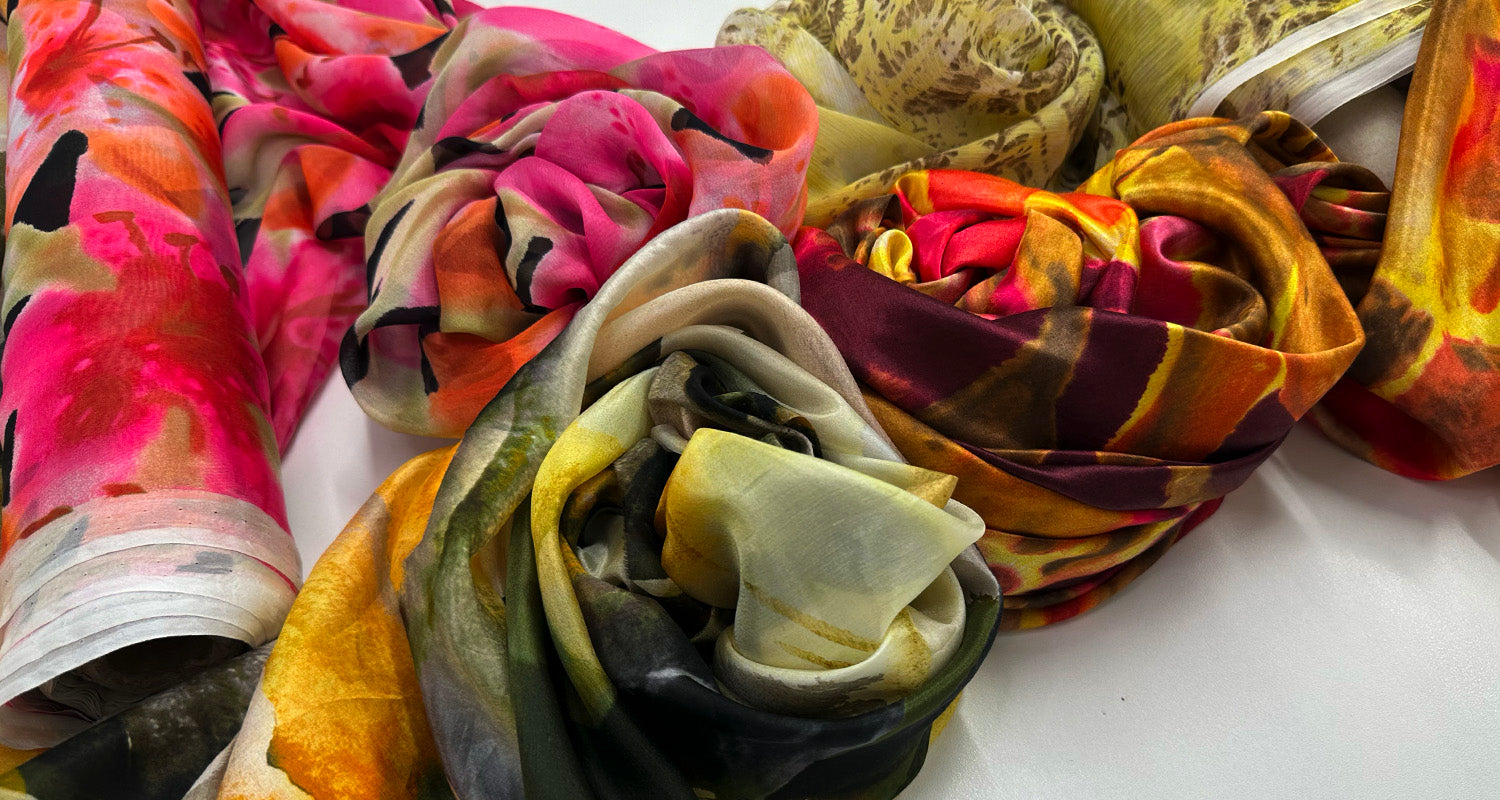 Tissus en soie : Idées couture et techniques pour les coudre avec succès