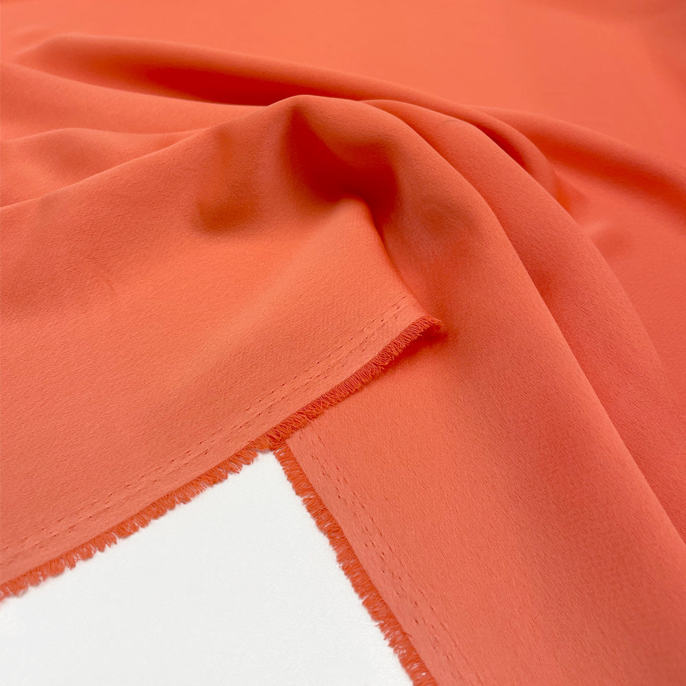 Tissu Crêpe Envers Satin - Différents Coloris, Favoloso