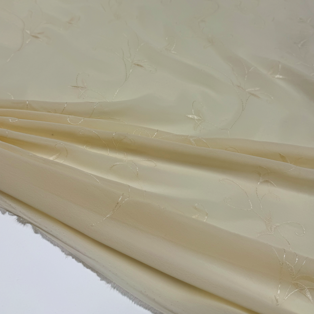 Tissu Crêpe Georgette Brodé - Orlana