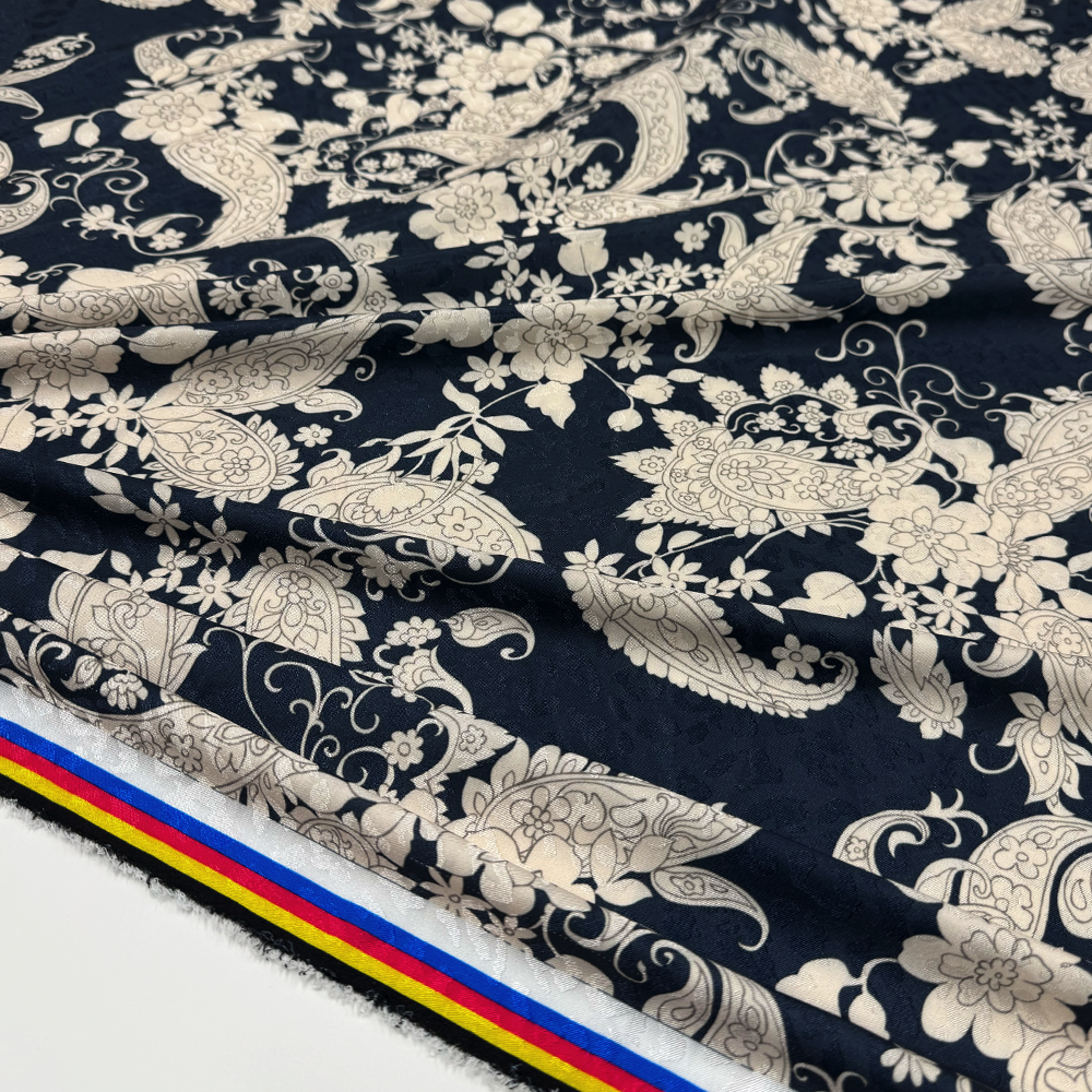 Tissu Satin Jacquard - Gorleri