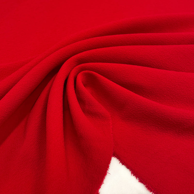Tissu Crêpe Rouge Made In Italy, à retrouver sur tessuti.fr