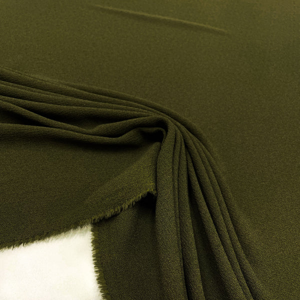 Tissu Crêpe de Polyester Vert Made in Italy, à retrouver sur tessuti.fr