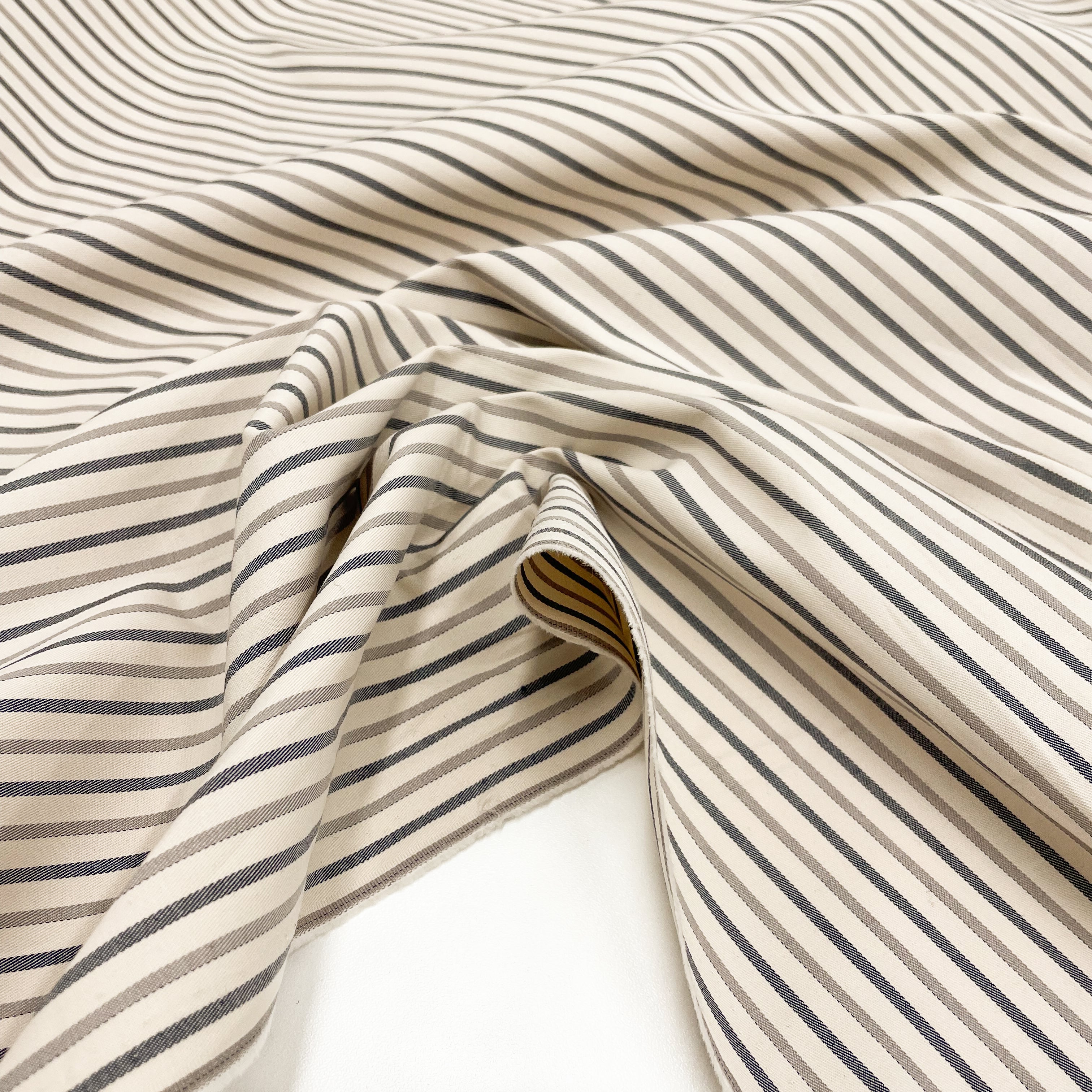 tartan-jacquard-et-lainage-tissus-au-style-anglais-torretto-tessuti